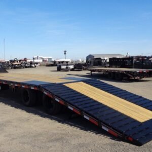 2024 Diamond C 8.5x40 40,000 Gooseneck